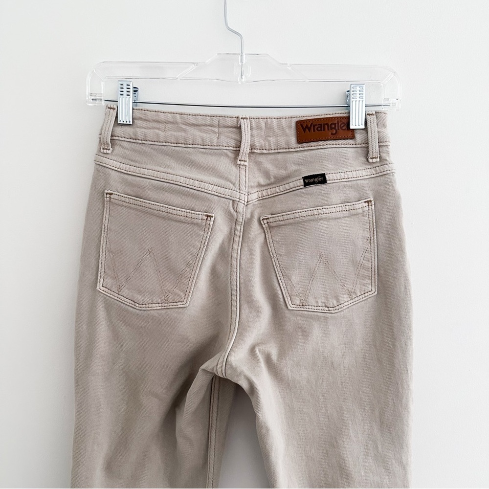 Wrangler High Rise Fierce Flare Jeans Beige Denim Bell Bottom Western Minimal 25 - Picture 6 of 9